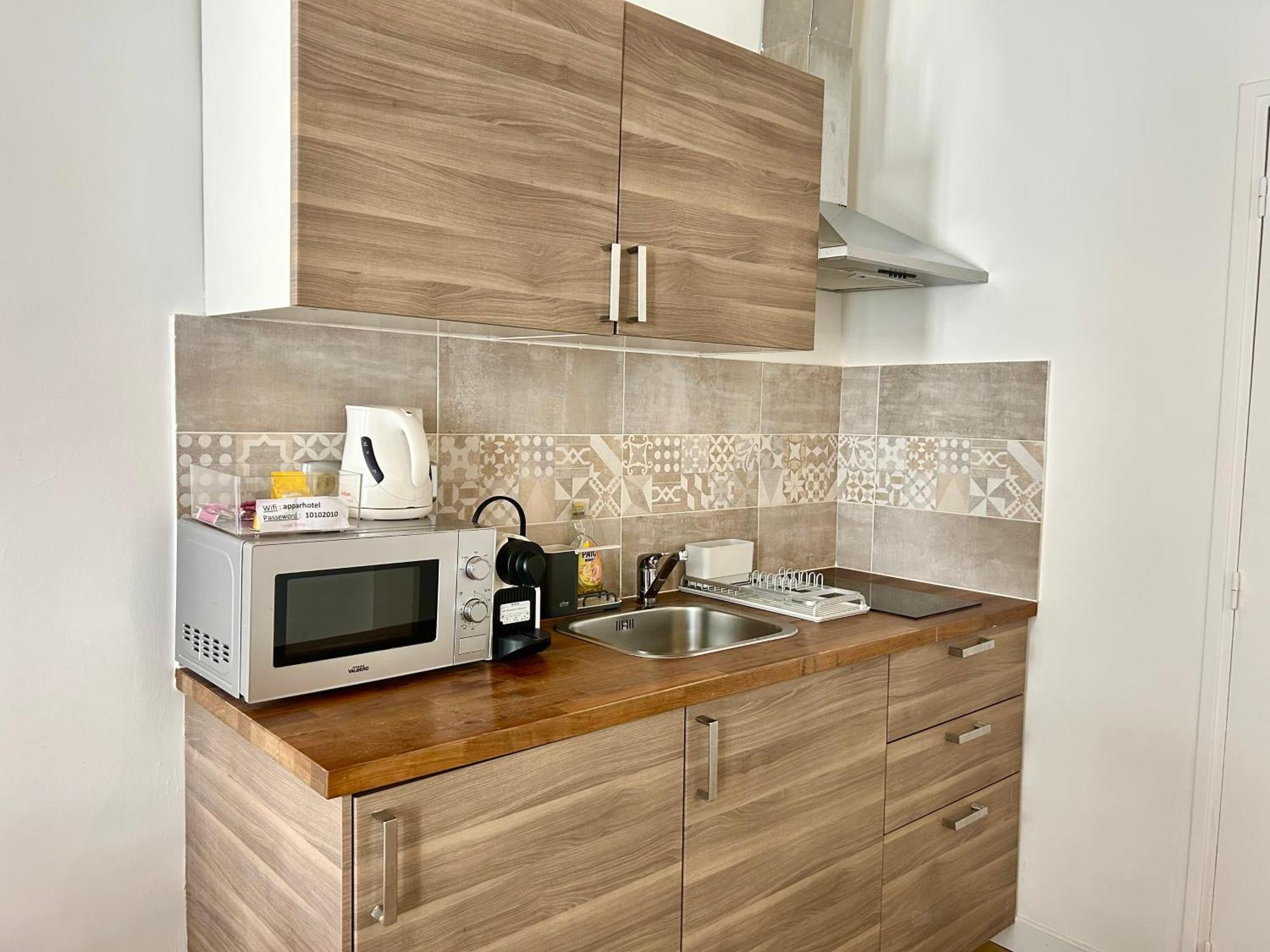 Mondetour Centre - Urban Flat Aparthotel 3*